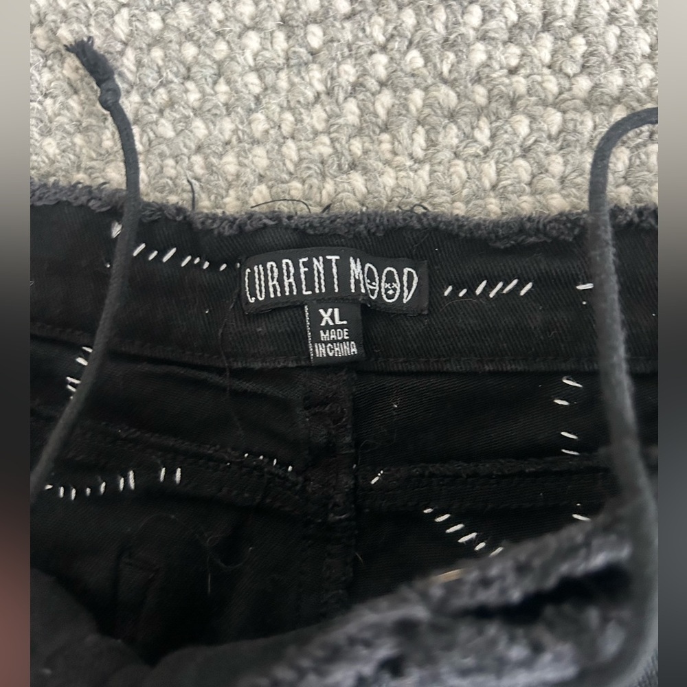 Patched punk pants - Picture 2 of 2